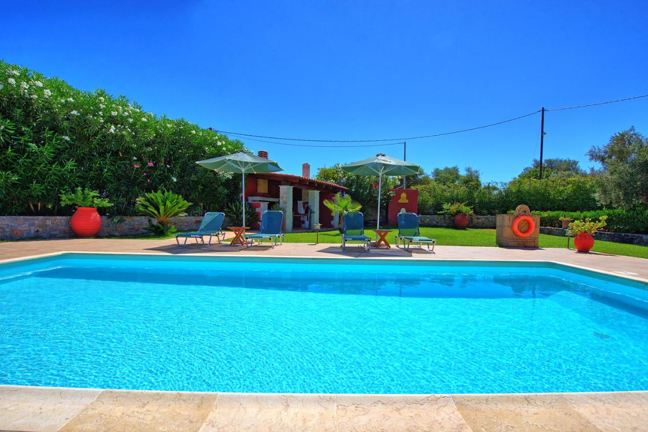 Villa Antina By Posarellivillas Litsardha Екстер'єр фото