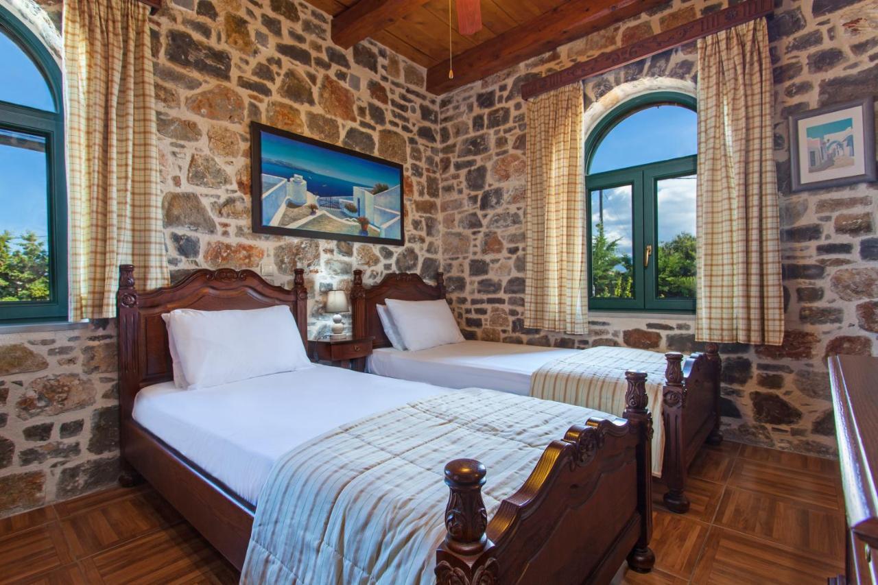Villa Antina By Posarellivillas Litsardha Екстер'єр фото